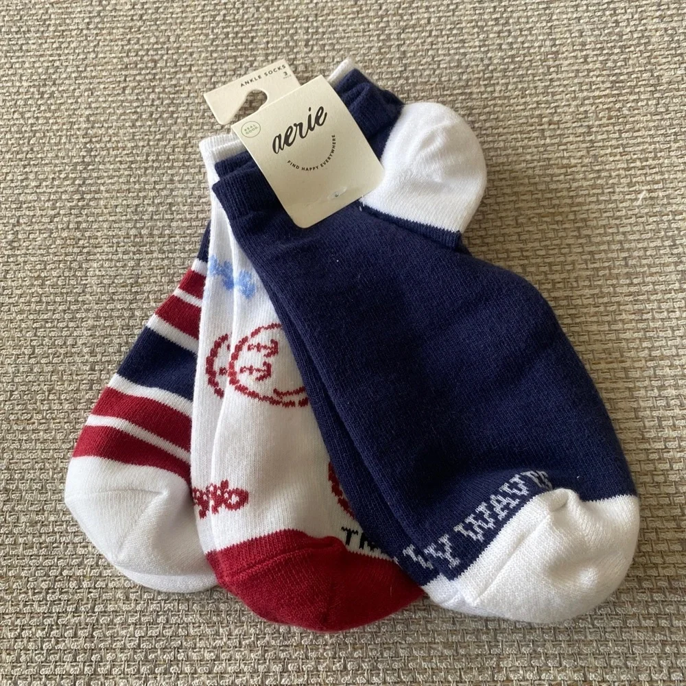 aerie Men's 3-Pack Navy, White & Red Athletic Ankle Socks